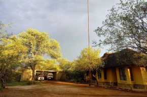 Hoedspruit Bush Cottage